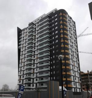 Blok mieszkalny we Wrocławiu